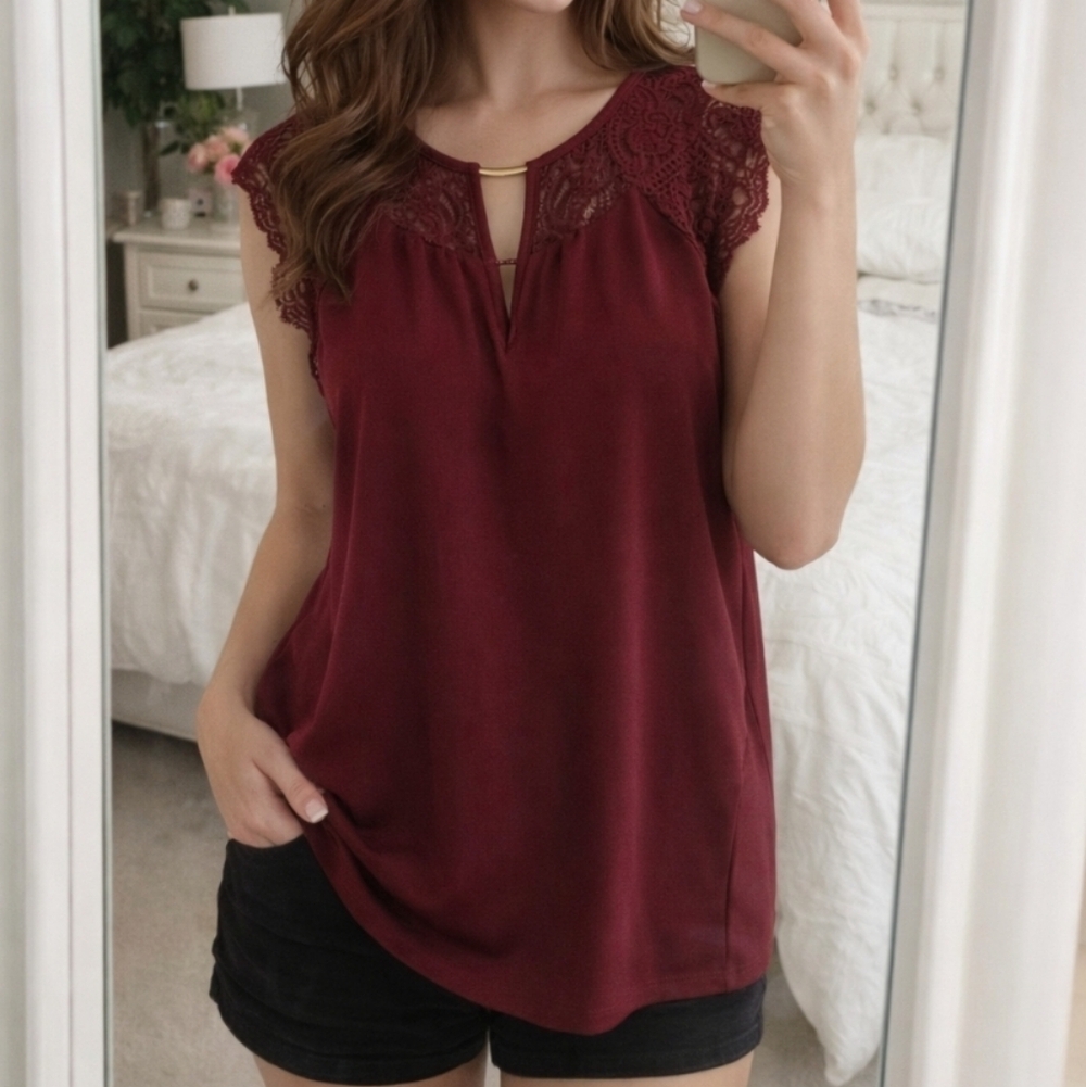 Red short sleeve womens top Large